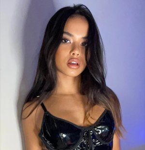 Adriannarodriguezz  (3).jpg