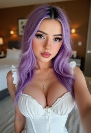 angelmelly (2).jpeg