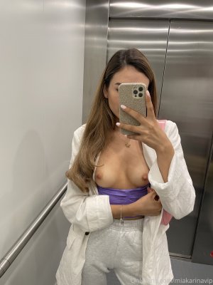 DKARINA  (1).jpg