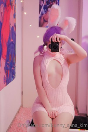 Alina Kim (3).jpg
