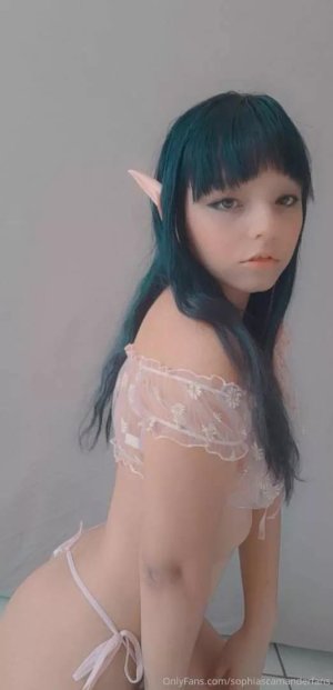 6cd5f6a3a290f6a74b31be1b74a2a5f8.jpg