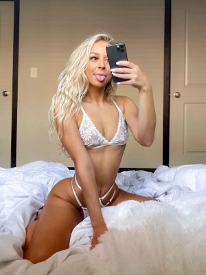 Victoriaa Secretss (1).jpg