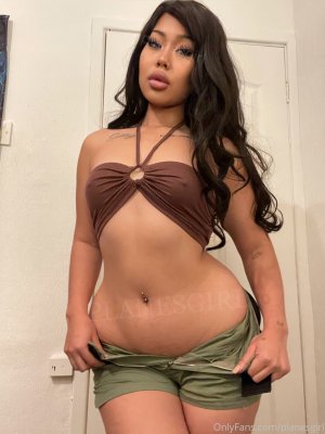 Planesgirl  (2).jpg